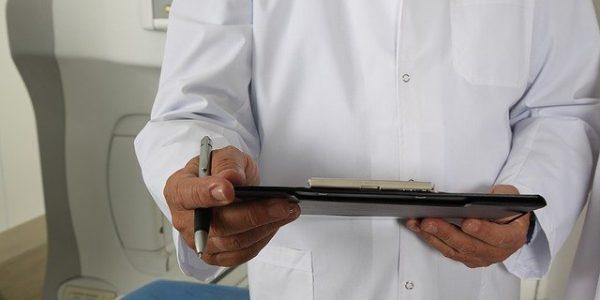 doctor-1228627_640